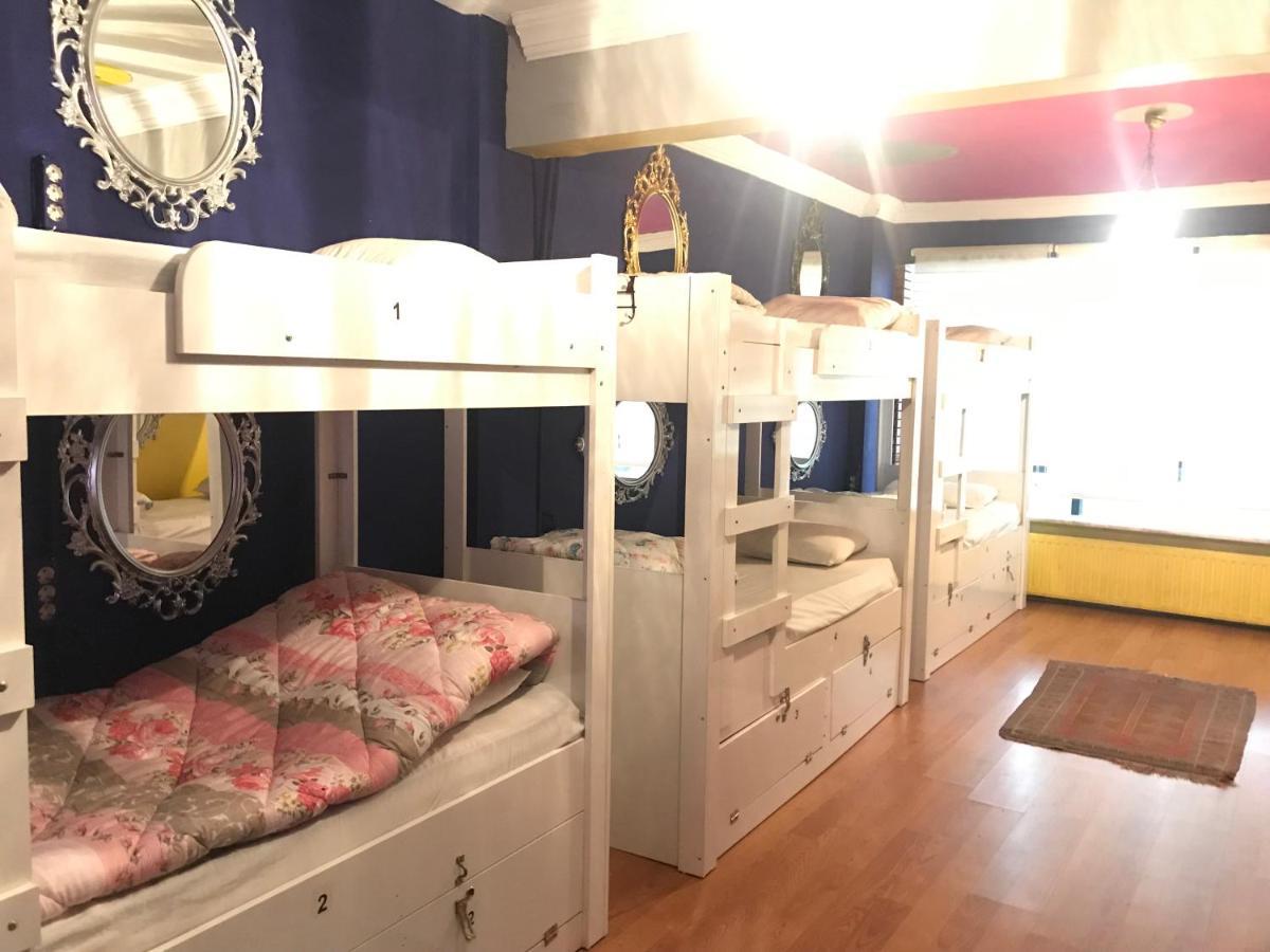 Tune Hostel Istanbul Luaran gambar